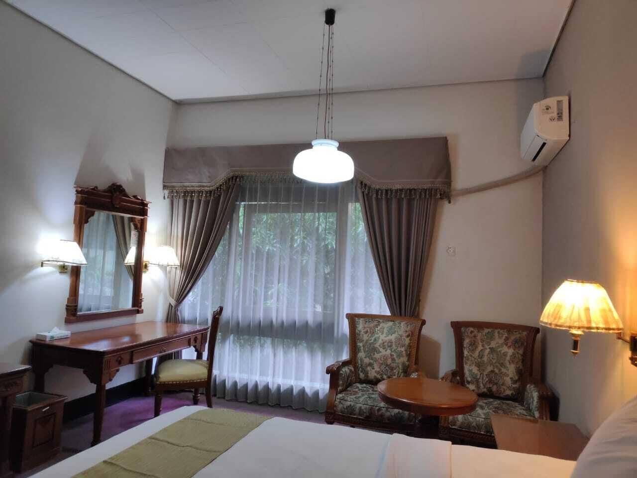New Grand Park Hotel Surabaia Exterior foto